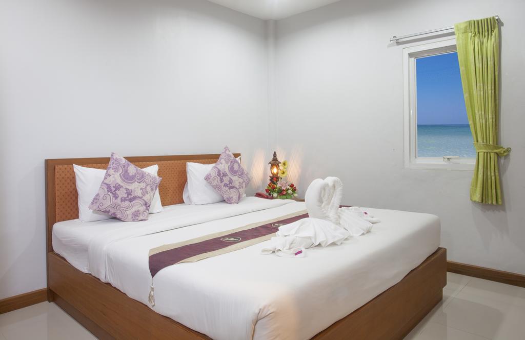 Hip Yaya Residences Patong Eksteriør bilde