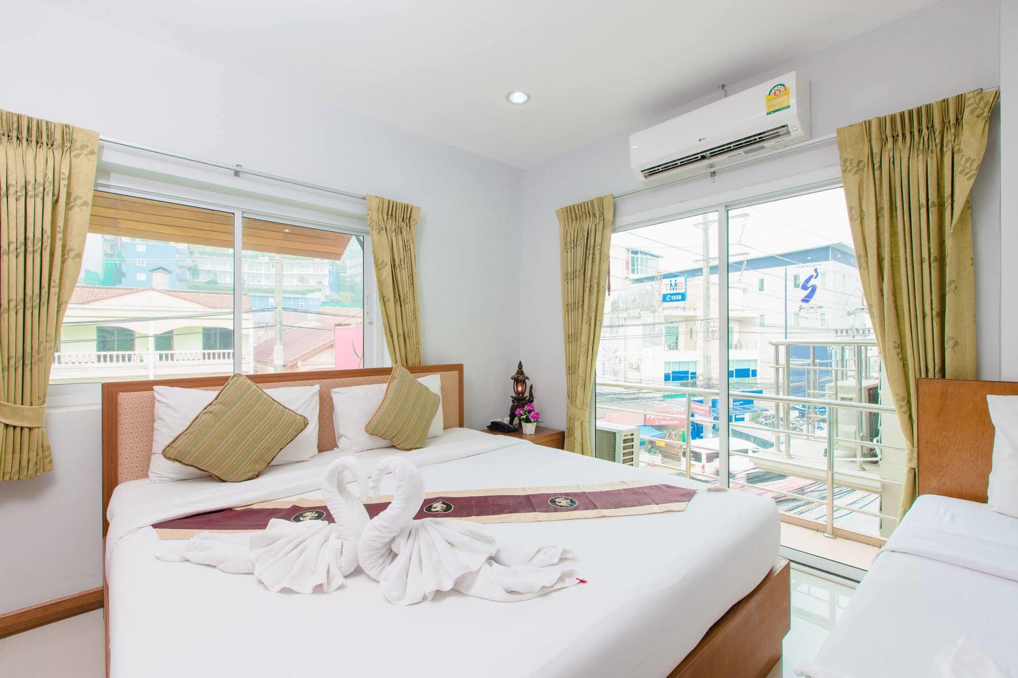 Hip Yaya Residences Patong Eksteriør bilde