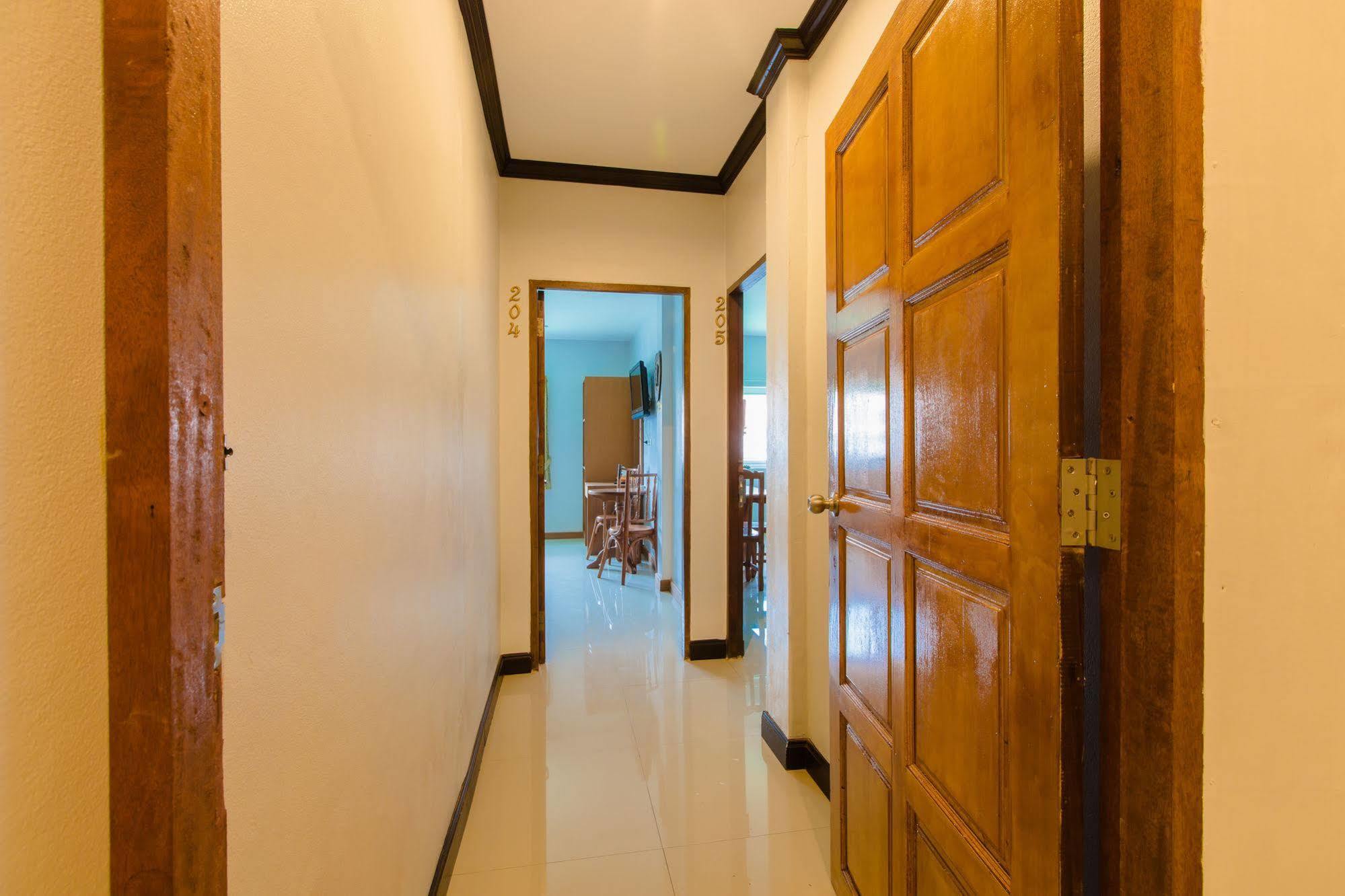 Hip Yaya Residences Patong Eksteriør bilde