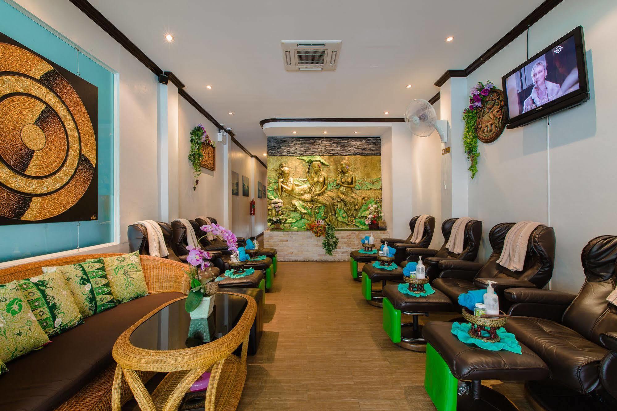 Hip Yaya Residences Patong Eksteriør bilde